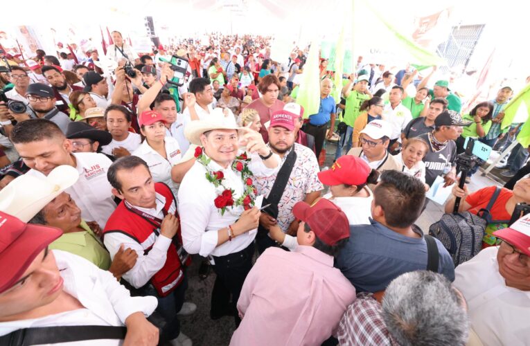 Armenta promete mayor conectividad carretera para la Mixteca Poblana